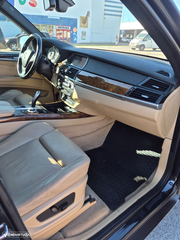 BMW X5 xDrive35d - 22