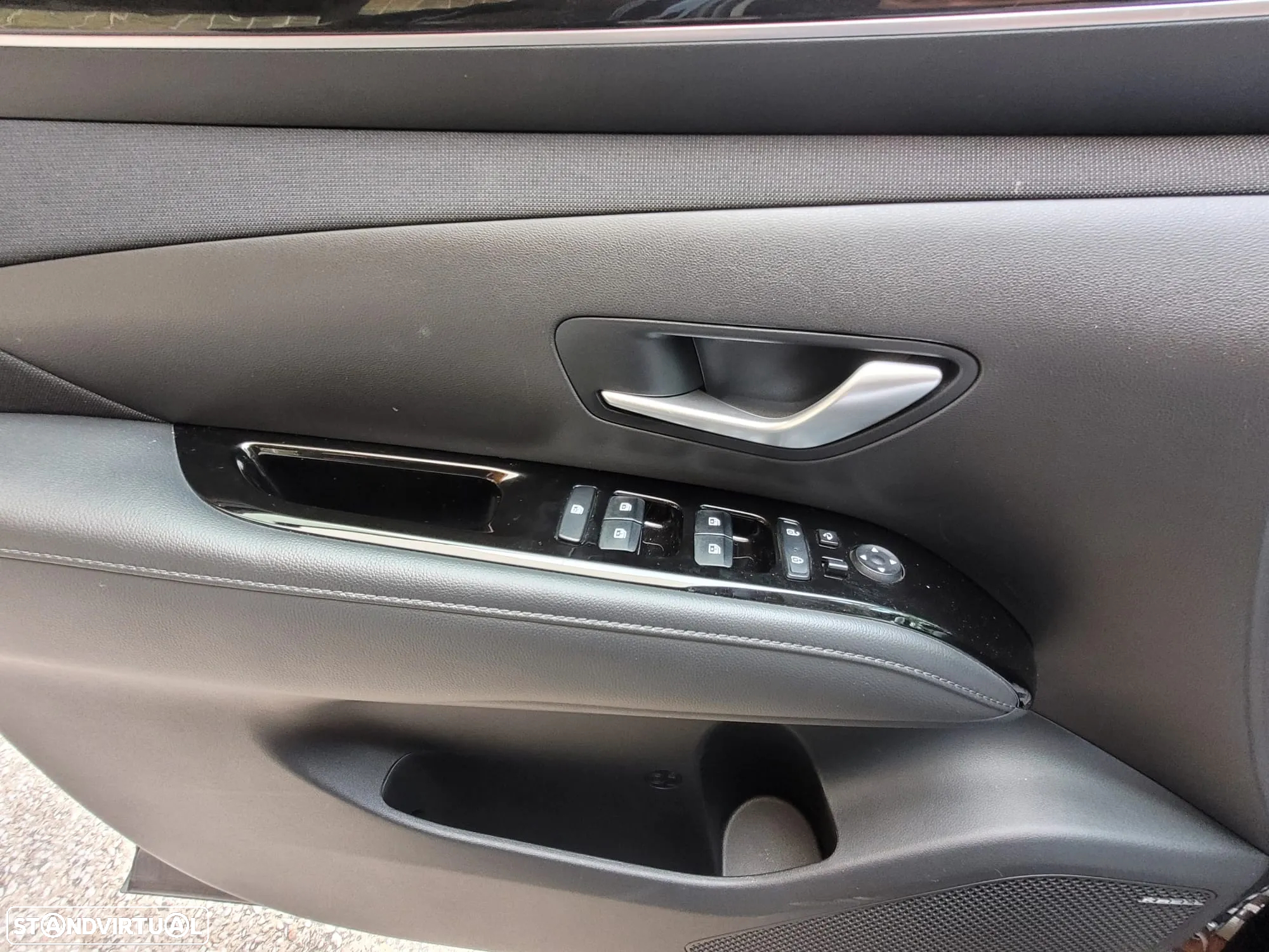 Hyundai Tucson 1.6 CRDi Vanguard DCT - 26