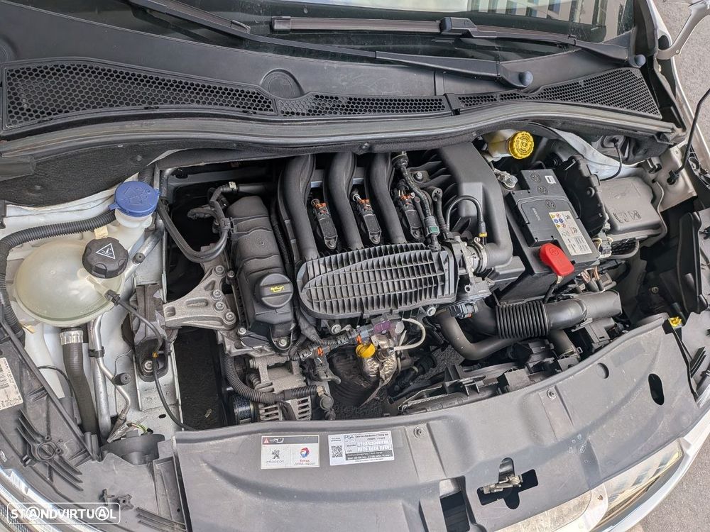 Peugeot 2008 - 10