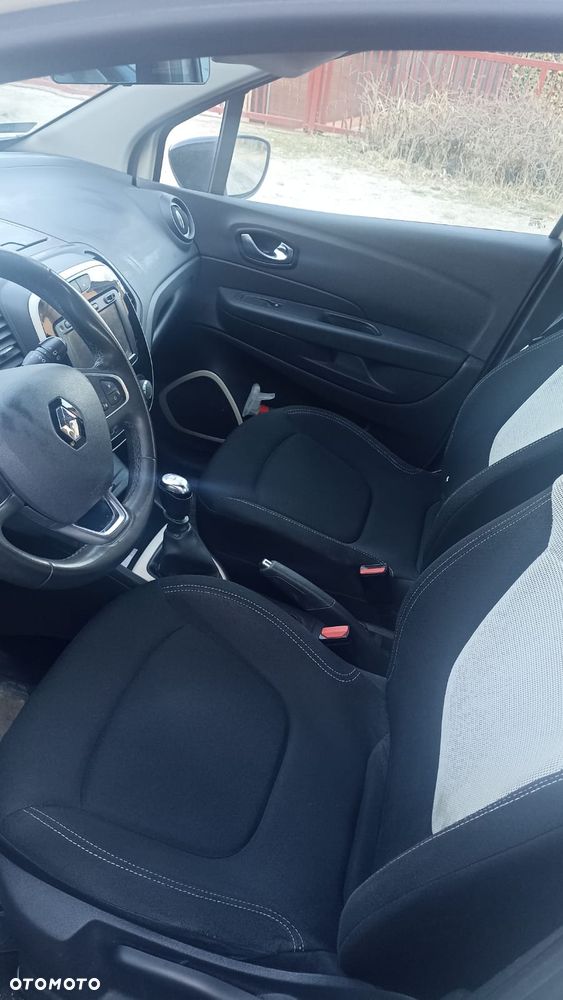 Renault Captur 1.2 Energy TCe Zen - 12