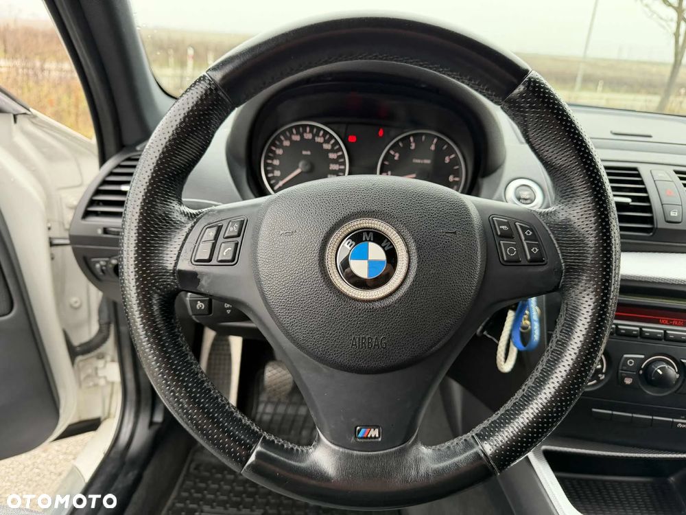 BMW Seria 1 116i - 14