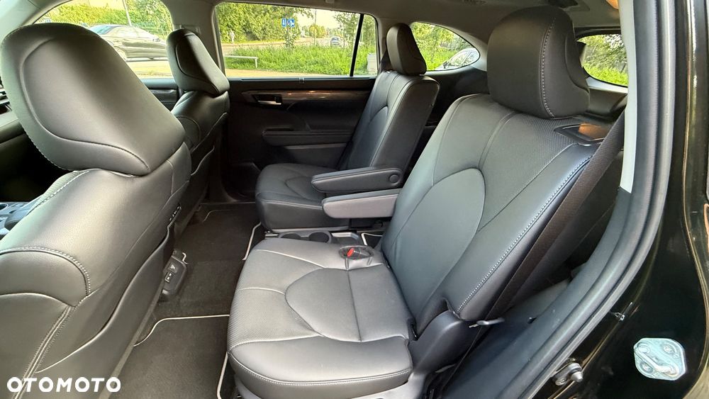 Toyota Highlander 2.5 Hybrid Executive Style - 26