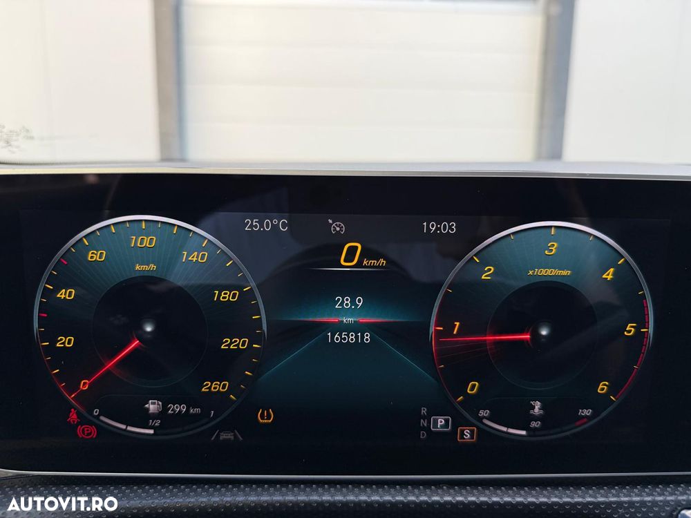 Mercedes-Benz A 180 d Sedan 7G-DCT Progressive - 32