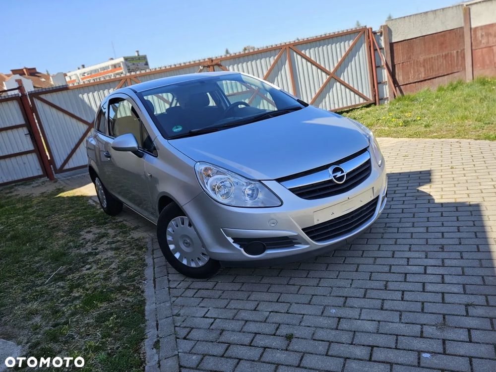 Opel Corsa - 1