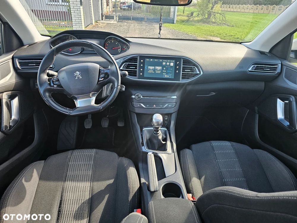 Peugeot 308 - 15