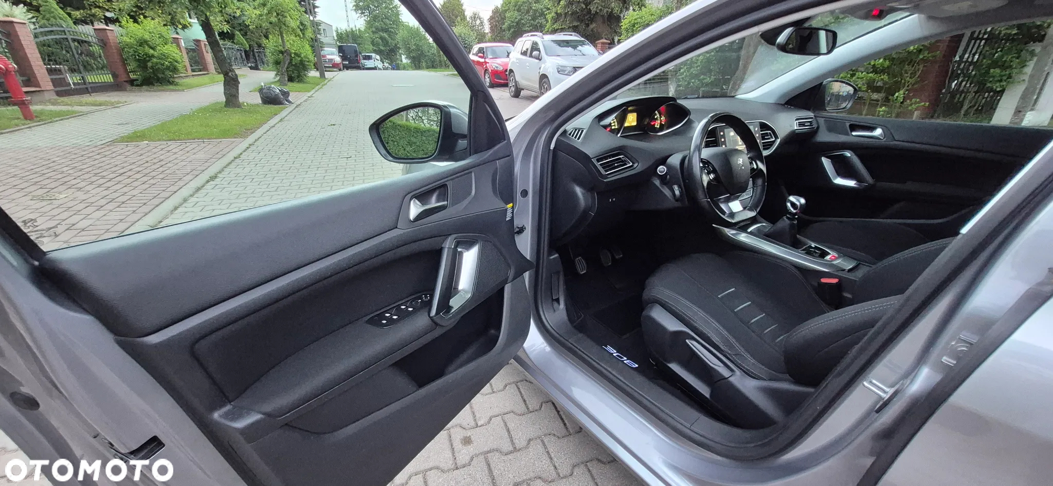 Peugeot 308 1.2 PureTech GPF GT S&S - 12
