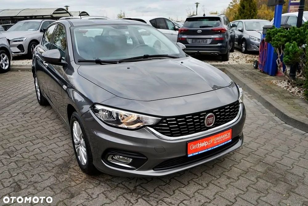 Fiat Tipo - 12