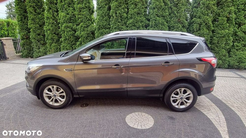 Ford Kuga - 3
