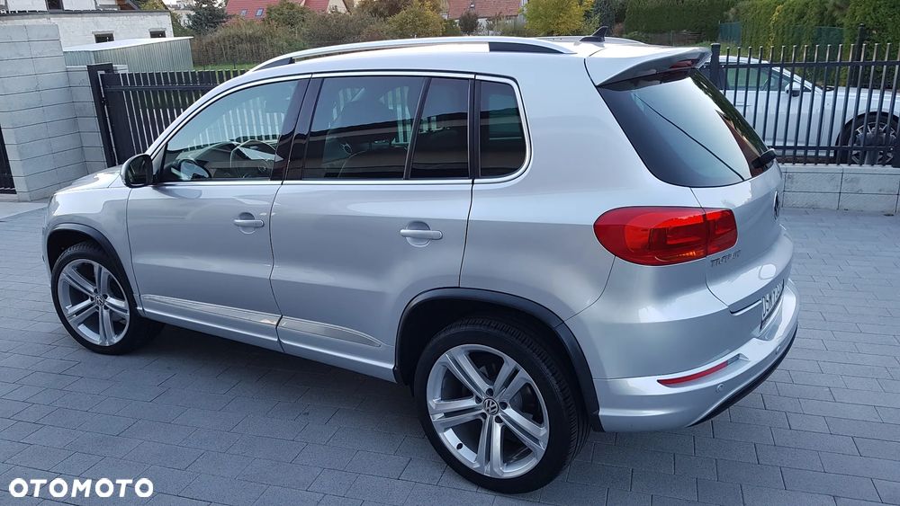Volkswagen Tiguan 2.0 TDI 4Mot R-Style DSG - 36