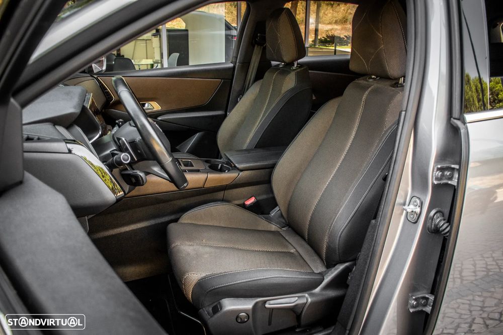 DS DS7 Crossback 1.5 BlueHDi So Chic EAT8 - 32