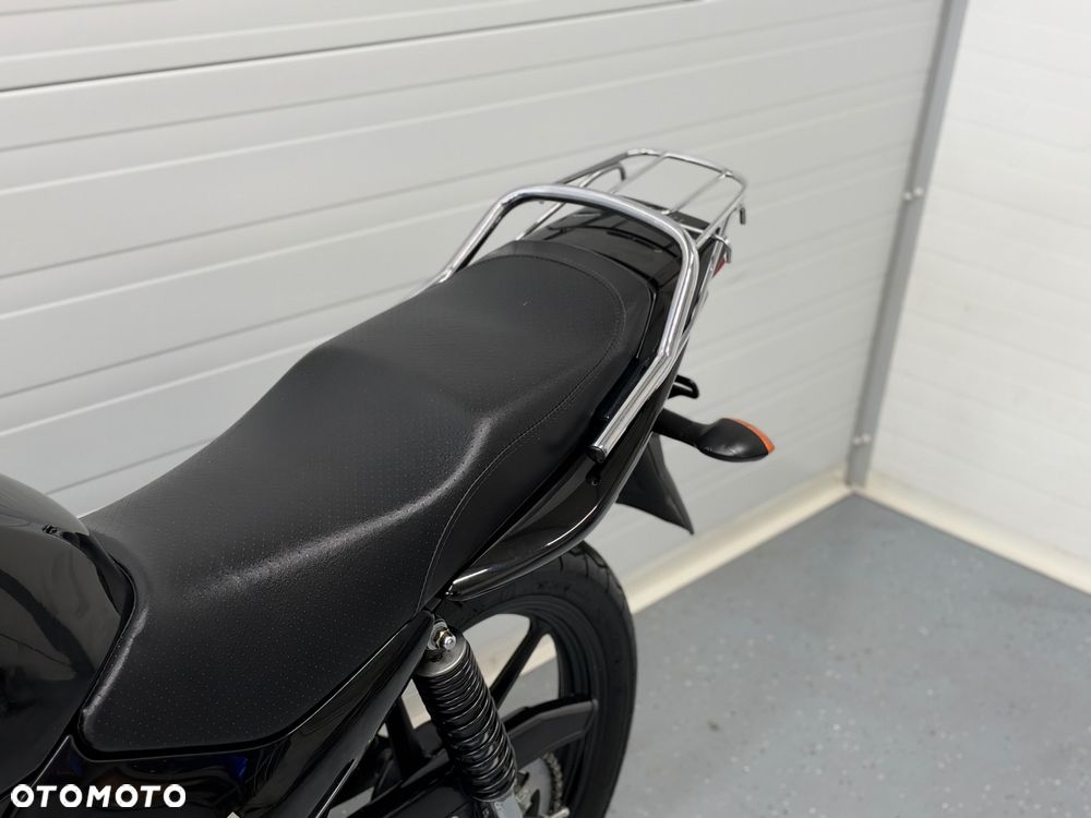 Yamaha YBR - 29