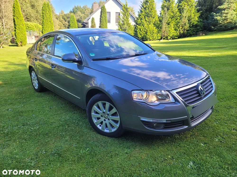 Volkswagen Passat 2.0 FSI Highline - 6