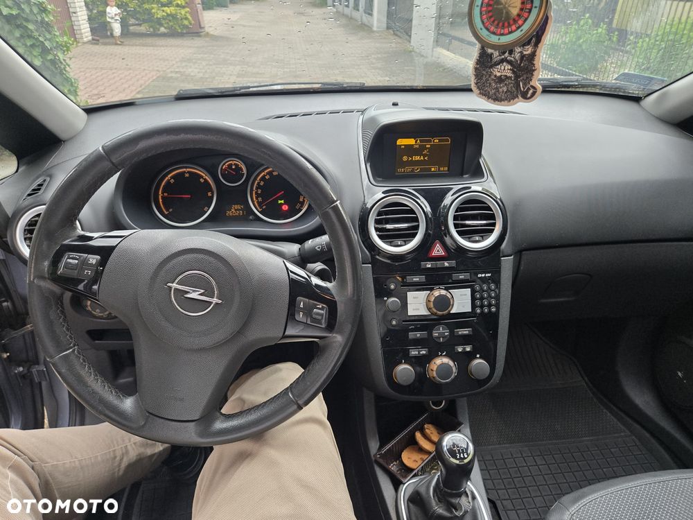 Opel Corsa - 3