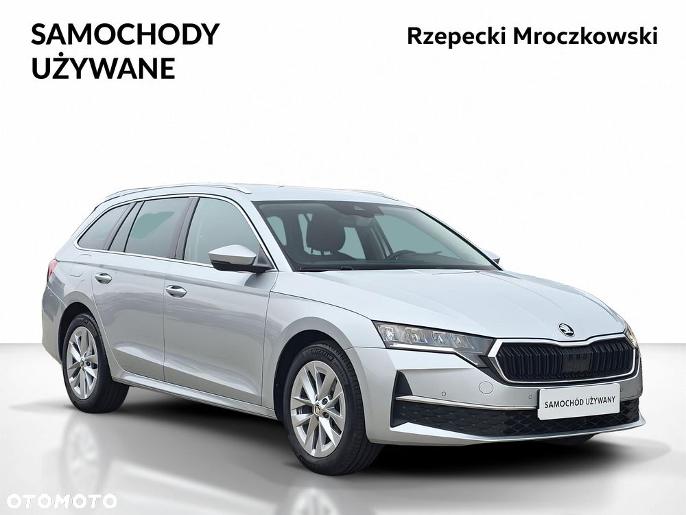 Skoda Octavia 1.5 TSI mHEV Selection DSG - 4