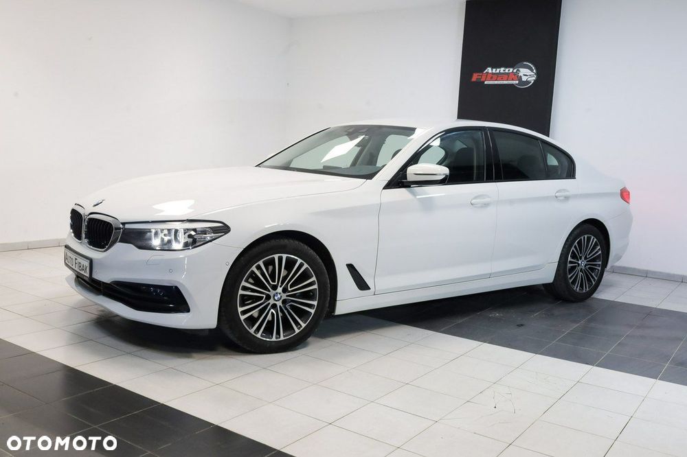 BMW Seria 5 520d xDrive Sport Line sport - 3