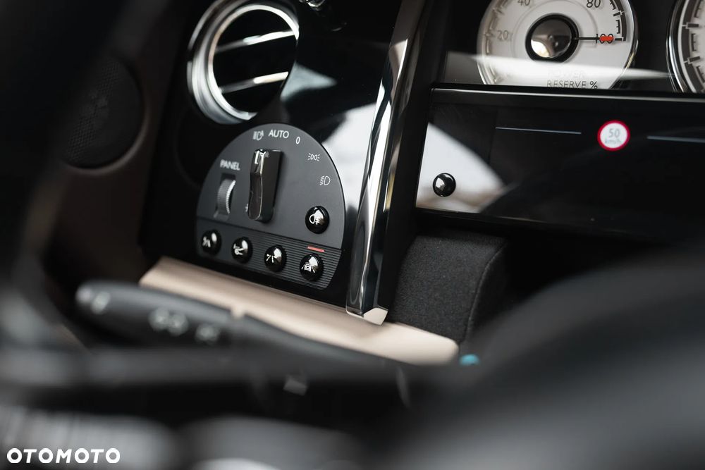 Rolls-Royce Wraith Standard - 29
