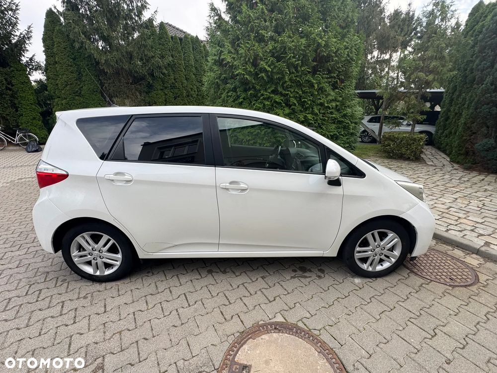 Toyota Verso S 1.4 D-4D Premium - 2