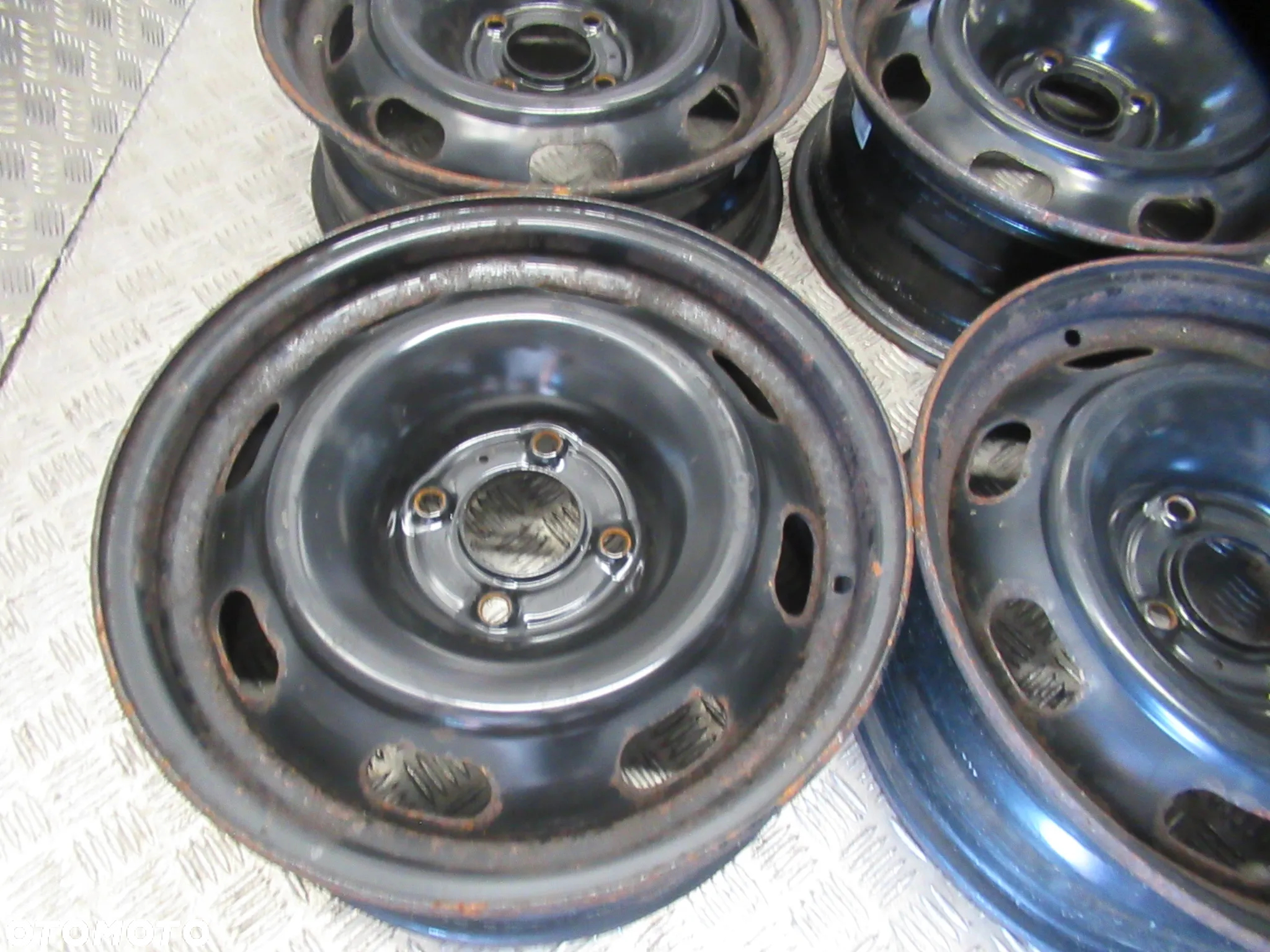 Felgi Peugeot 207 208 2008 Partner Citroen C2 C3 C4 DS3 Berlingo 6Jx15 et27 4x108 - 3