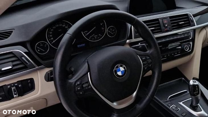 BMW 3GT 320i - 15