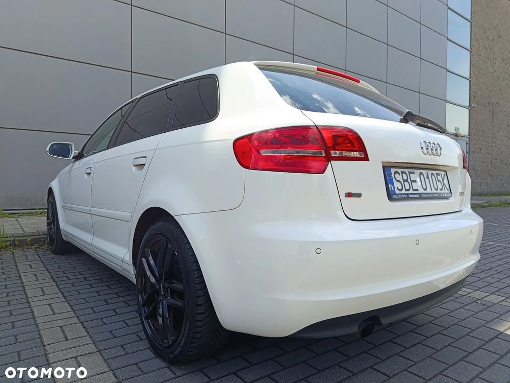Audi A3 Sportback - 18