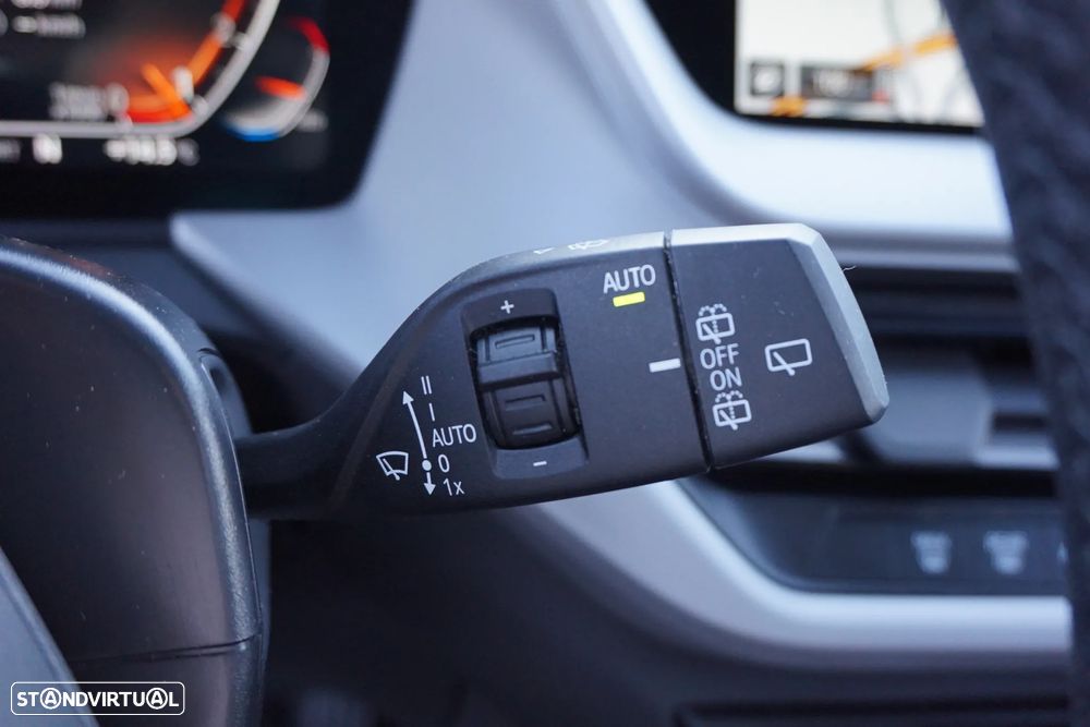 BMW 118 i Advantage - 32