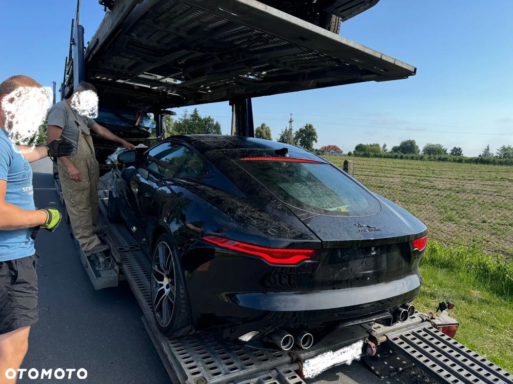 Jaguar F-Type P450 75 - 4