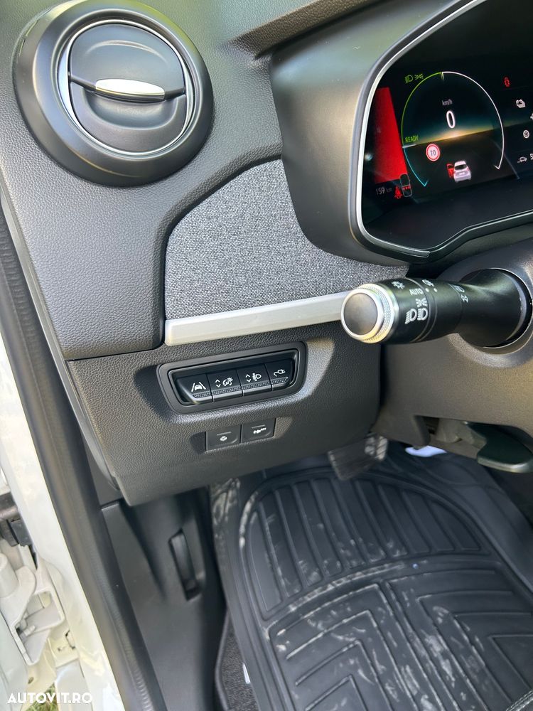 Renault ZOE (mit Batterie) Z.E. 50 EXPERIENCE - 11