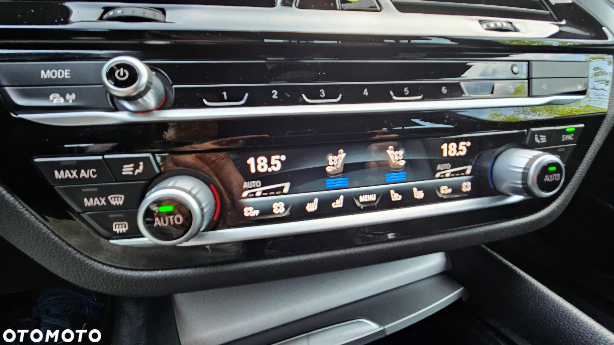 BMW Seria 5 520e - 37