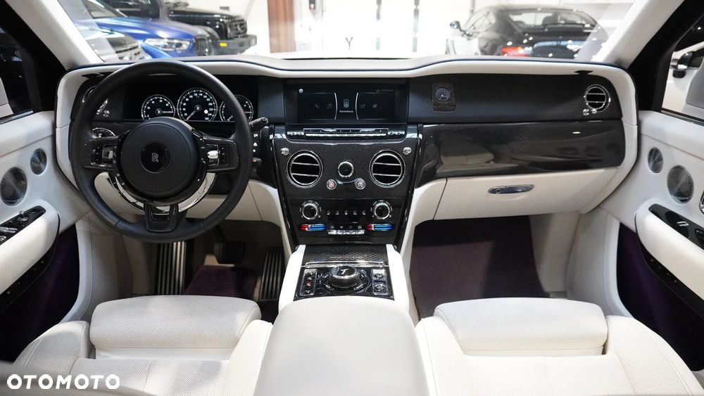 Rolls-Royce Cullinan Black Badge - 7