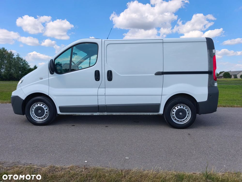 Renault Trafic - 8