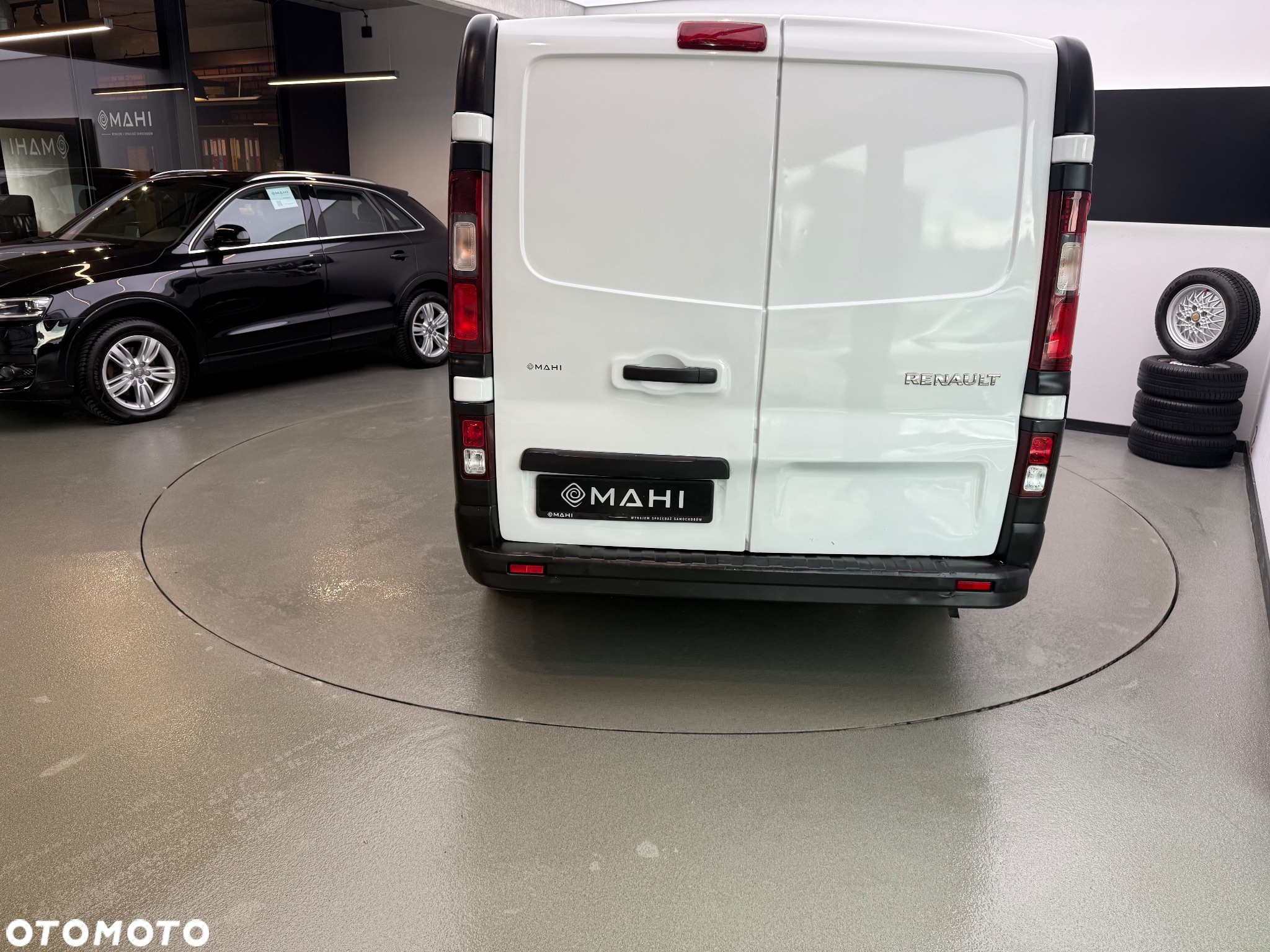 Renault Trafic - 11
