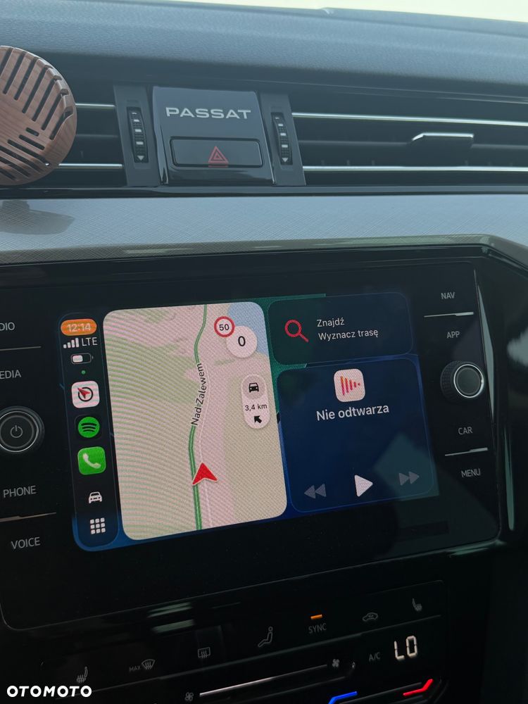 Volkswagen Passat 2.0 TDI SCR Style DSG - 21
