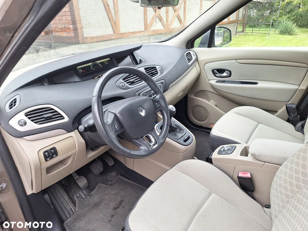 Renault Scenic 1.5 dCi Authentique - 3