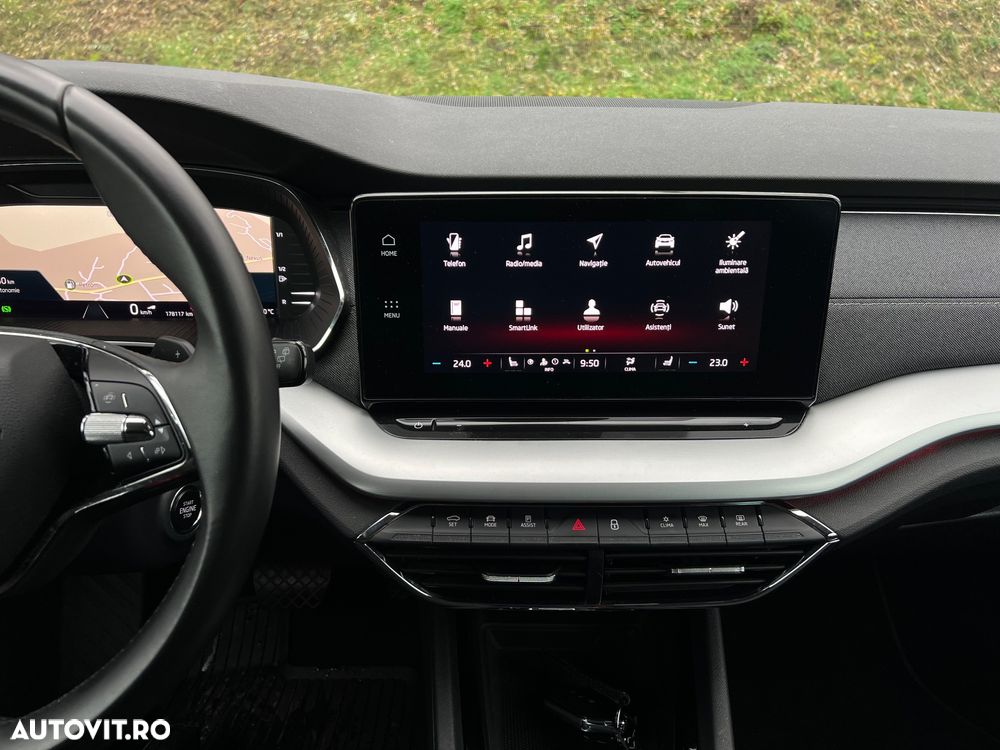 Skoda Octavia Combi 2.0 TDI DSG Style - 19