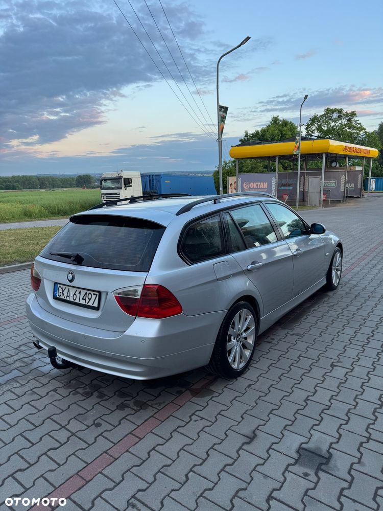 BMW Seria 3 - 4