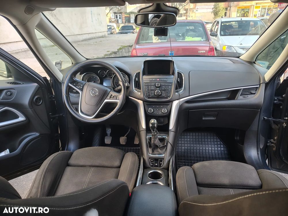 Opel Zafira Tourer 1.6 CDTI ECOFLEX Start/Stop Business Edition - 4