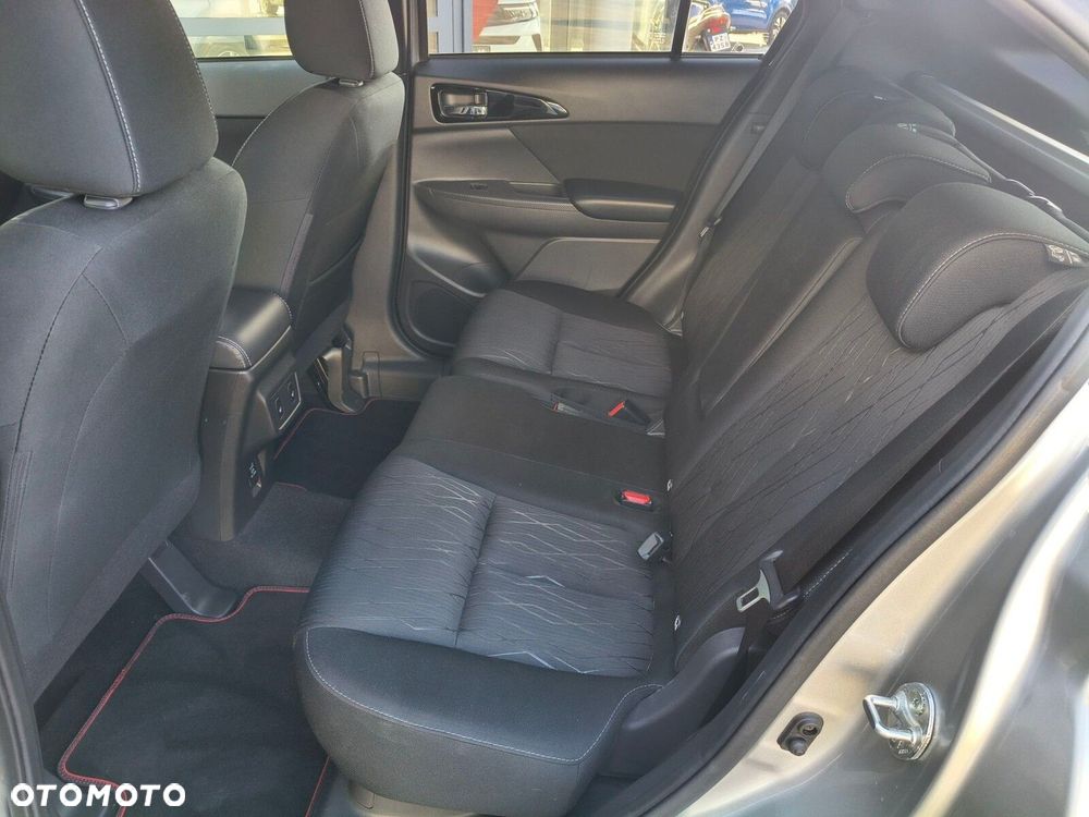 Mitsubishi Eclipse Cross 1.5 T GPF Intense Plus CVT 4WD - 12