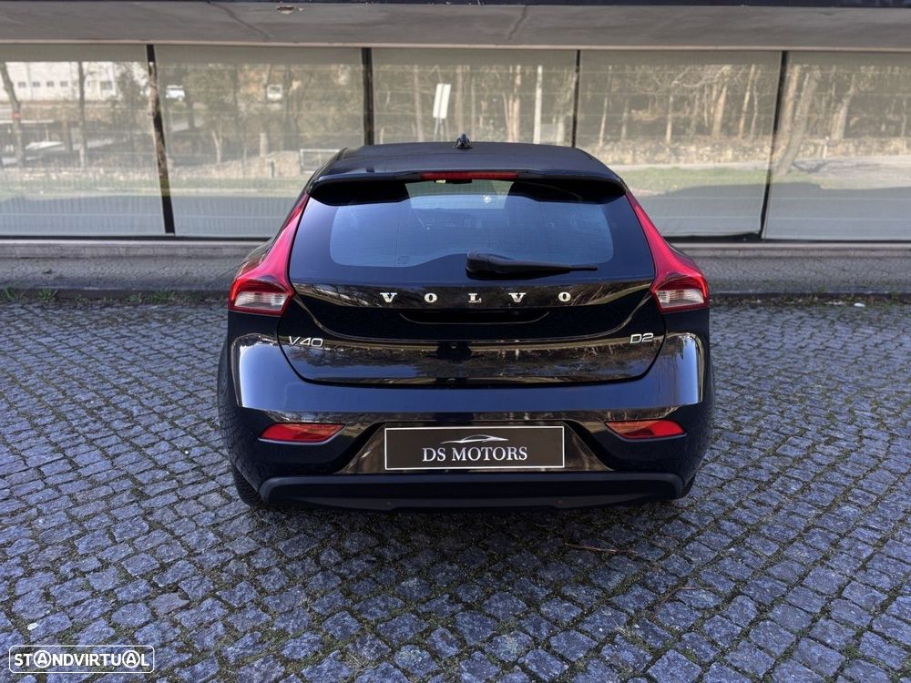 Volvo V40 1.6 D2 Momentum - 5