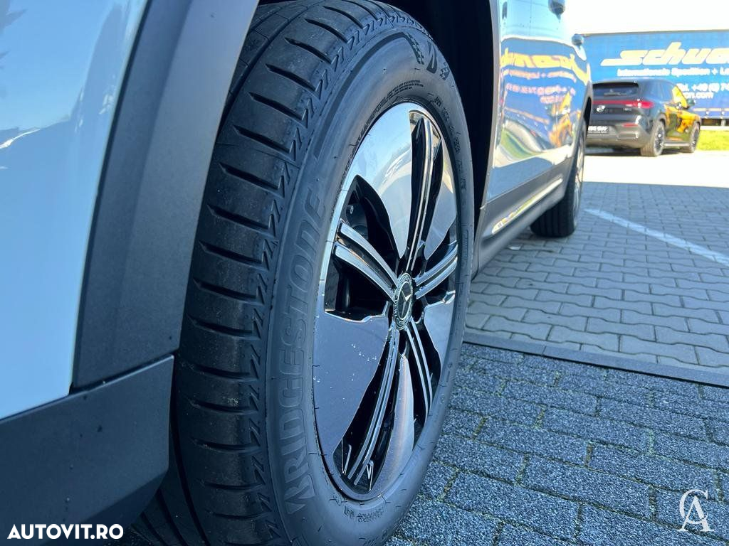 Mercedes-Benz EQB 300 4MATIC - 6