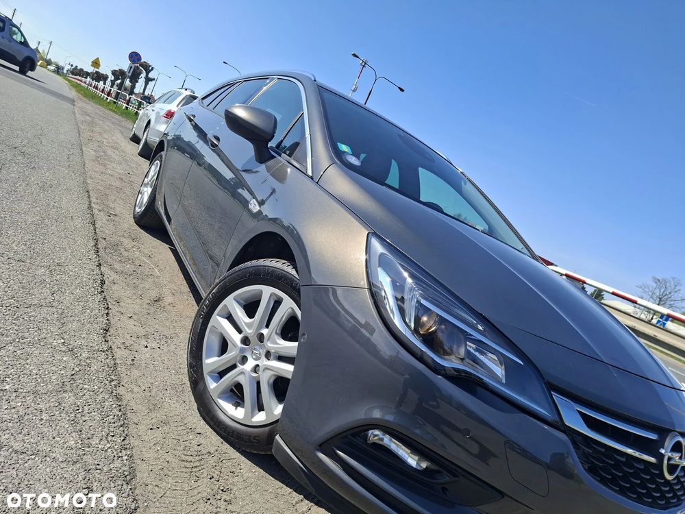 Opel Astra 1.4 Turbo Dynamic - 2