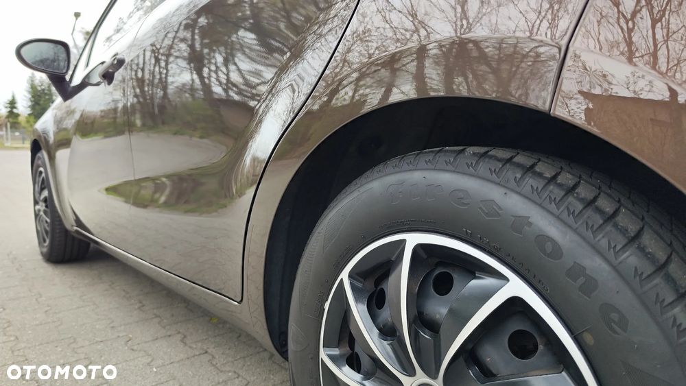 Kia Rio 1.2 Attract - 18