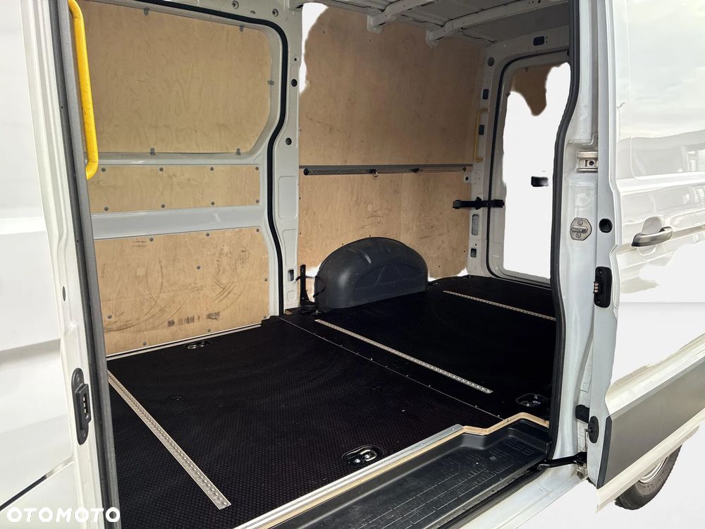Volkswagen Crafter - 10