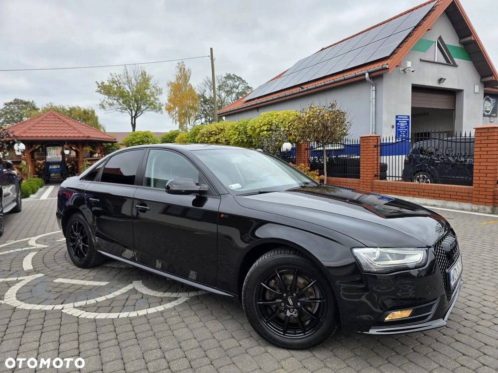 Audi A4 Limousine - 8