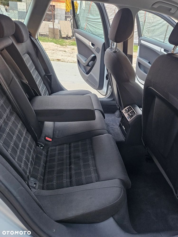 Audi A4 Avant 2.0 TDI DPF Ambition - 13