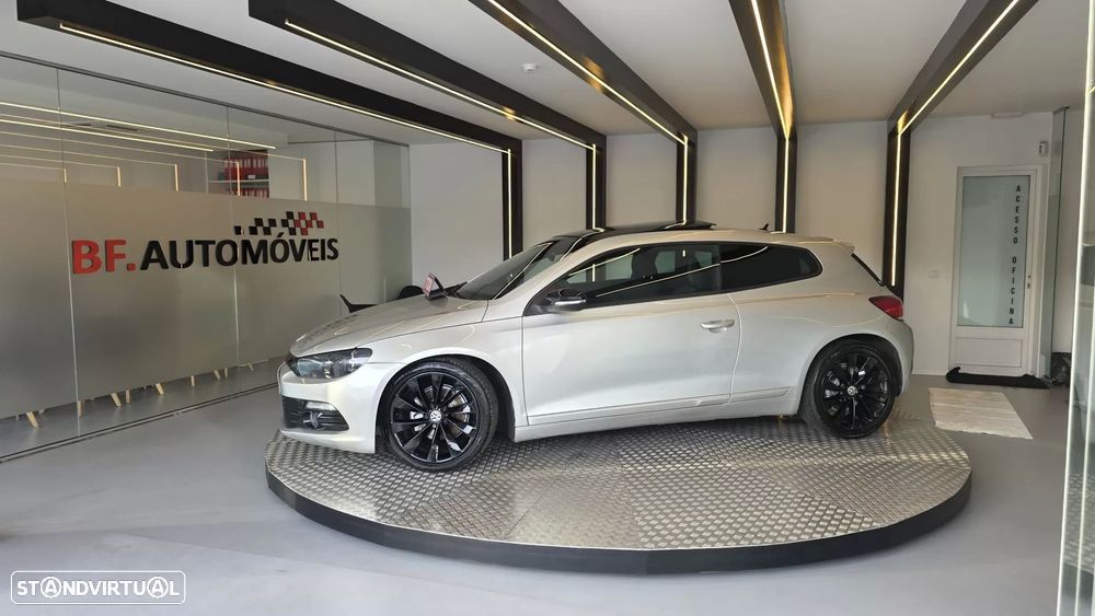 VW Scirocco 2.0 TDI Sport - 2