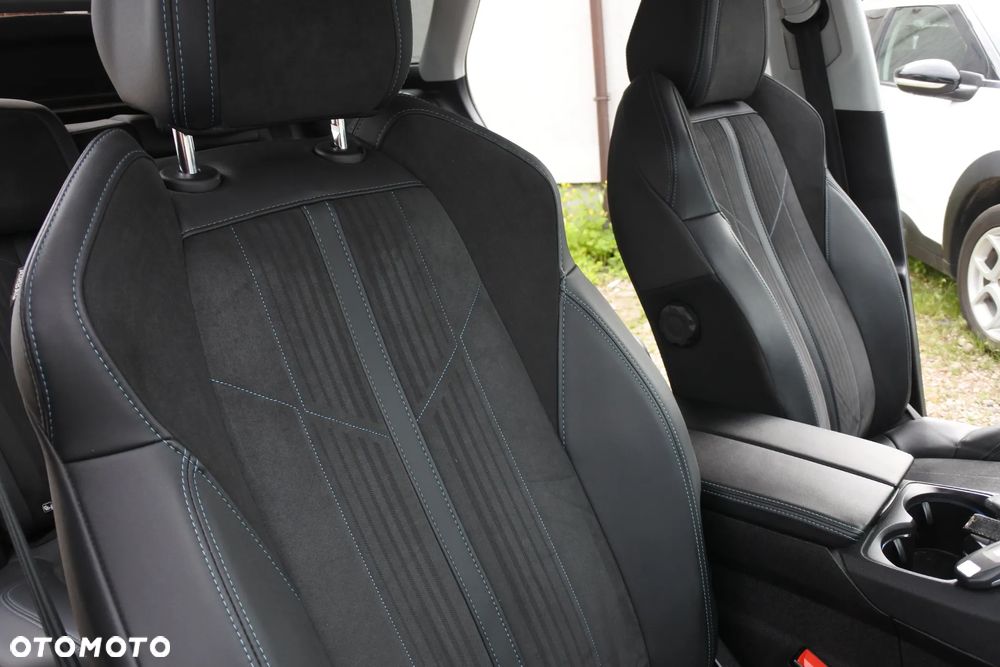 Peugeot 3008 PureTech 130 Stop & Start EAT6 Allure - 8