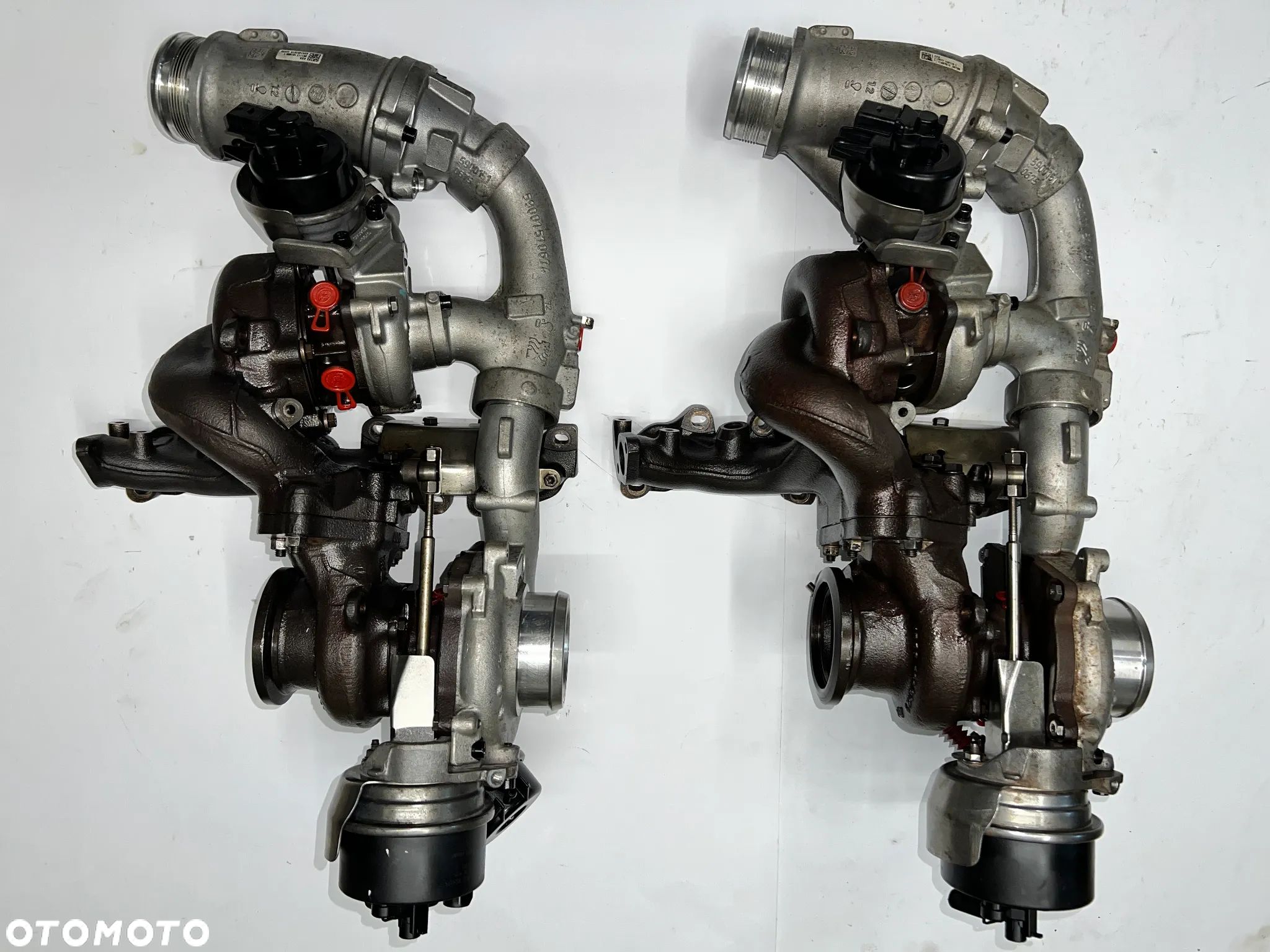 Crafter Man 2,0TDi turbina 03N145703R 03N145701Q - 1
