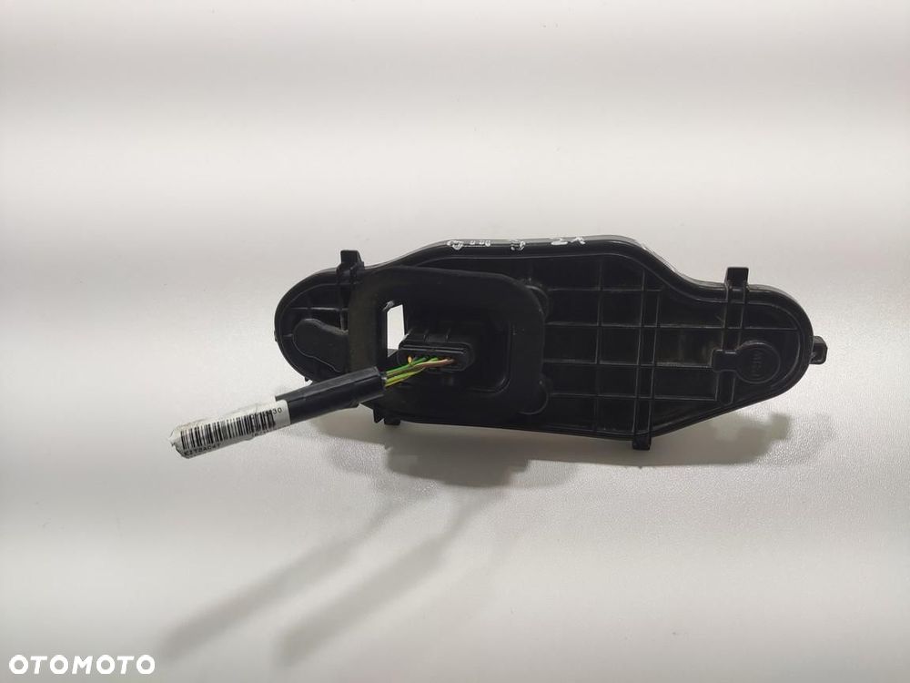 WKŁAD LAMPY PRAWY TYŁ OPRAWA ŻARÓWEK PARTNER BERLINGO IV 2018-2023 - 4