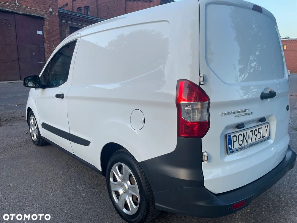 Ford Transit Courier - 5