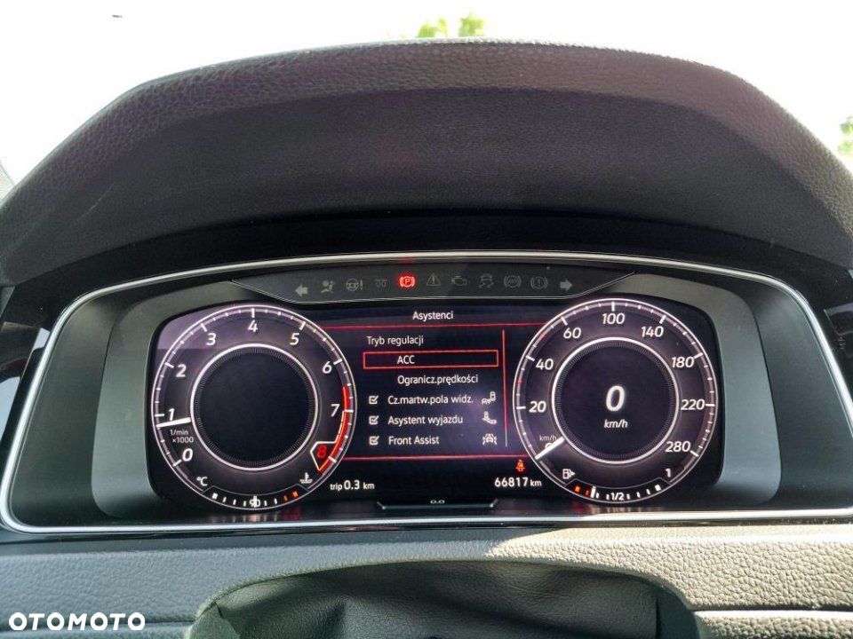 Volkswagen Golf - 19
